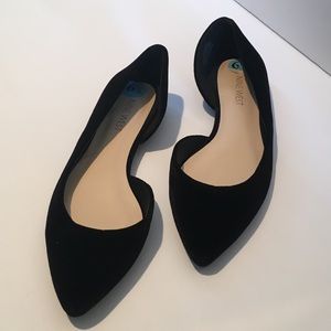 Nine West Black Velvet D’Orsay Pointed Flats